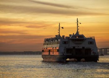 Feriados de Tiradentes e São Jorge alteram funcionamento de serviços públicos e comércio na Região Metropolitana do Rio