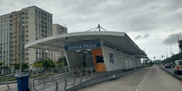 Tentativa de assalto na Zona Sudoeste resulta em policial ferido por disparo