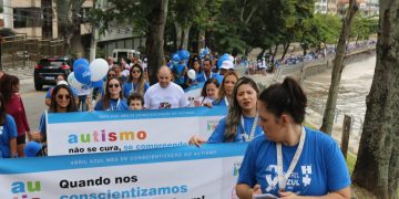 Niterói realiza 11ª caminhada de conscientização sobre o autismo neste domingo