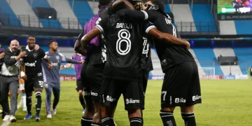 Botafogo conquista vitória dramática sobre o Racing nos acréscimos na Sul-Americana