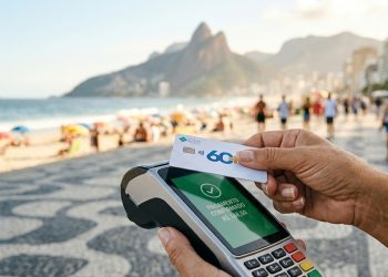 Polícia investiga golpes com máquinas de cartão e alerta para cuidados no uso do crédito