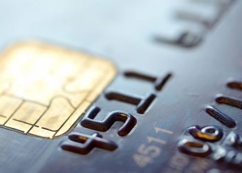 Nova regra limita crescimento de dívidas no cartão de crédito no Brasil