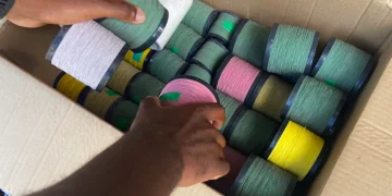 Polícia de Niterói prende vendedor de linha chilena com produtos ilegais em Pendotiba