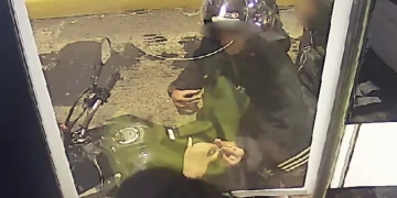 Homem é preso por furtos de veículos de luxo em Niterói durante operação policial