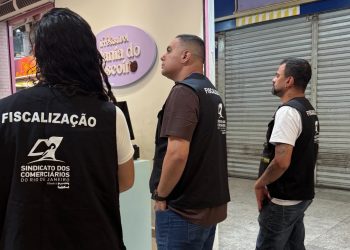 Mais de 190 lojas no Rio de Janeiro são notificadas por abertura irregular em feriado, indica sindicato