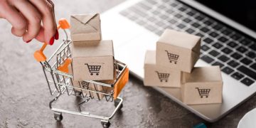 Direito de arrependimento: cancelamento de compras online é garantido por lei em até 7 dias