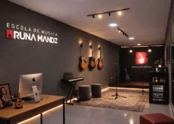 Escola de Música Bruna Mandz, de quarto em Maricá, se consolida como espaço de transformação social