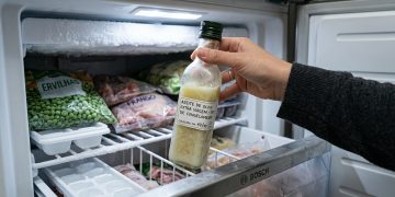 Azeite de oliva adulterado: como identificar produtos falsificados no mercado