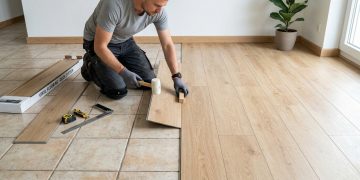 Troca de piso sem demolição é viável com avaliação técnica adequada