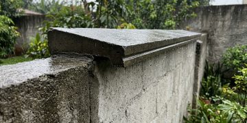 Pingadeira de muro protege fachadas das chuvas, prolongando durabilidade e reduzindo infiltrações