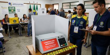 Lei da Ficha Limpa impede candidaturas de políticos condenados por crimes graves