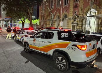 Homem é preso após assalto com faca no Centro de Niterói e responde por roubo qualificado