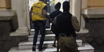 Homem suspeito de arrombar banca de jornal na Avenida Ernani do Amaral Peixoto é preso em Niterói