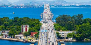 Trânsito intenso na manhã de hoje afeta acessos à Ponte Rio-Niterói, causando atrasos