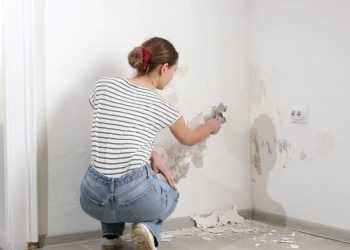 Infiltrações em imóveis: causas, sinais e estratégias para prevenção e reparo