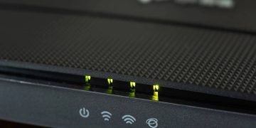 Polícia prende suspeitos e apreende arma em operação contra coerção por tráfico em Niterói