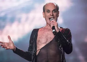 Ney Matogrosso completa 84 anos e mantém carreira e vida privada discretas