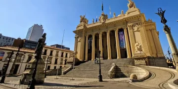 Partidos de apoio a Eduardo Paes defendem estabilidade e criticam eleições na Alerj