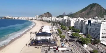 Copacabana recebe maior estrutura de evento musical para show gratuito de Shakira