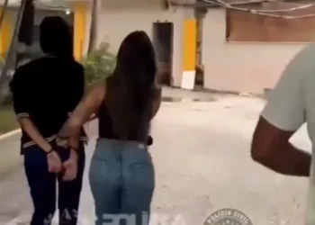 Mulher é presa por envolvimento no assassinato de policial em Maricá