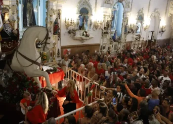 Primeira circulação de trens na madrugada reforça celebrações de São Jorge no Rio