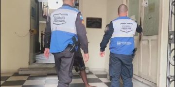 Homem foragido por stalking e ameaça é preso em Niterói após denúncia de intimidação