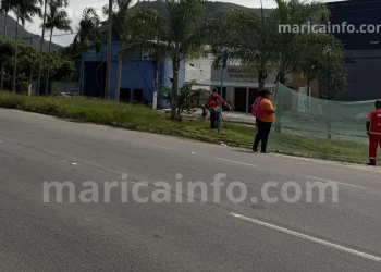 Prefeito de Maricá promove ações de limpeza na rodovia Amaral Peixoto após críticas de moradores