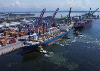 Aprovado na Alerj, projeto cria incentivo fiscal para importação no Rio até 2032