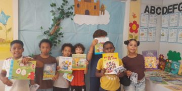 Projeto cultural na Rocinha amplia vagas e inclui oficinas de informática para crianças e jovens