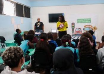 São Gonçalo inicia campanha Maio Amarelo 2026 com foco na conscientização infantil sobre segurança no trânsito
