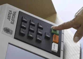TRE-RJ realiza mutirão de atendimento neste sábado para regularização eleitoral antes do prazo final