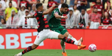 Palmeiras vence Flamengo por 3 a 0 no Maracanã e amplia vantagem no Brasileirão