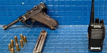 Polícia apreende pistola nazista fabricada na Alemanha na Zona Norte do Rio