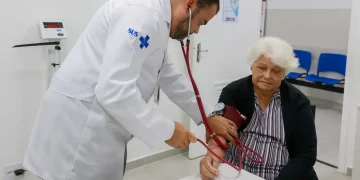 Geração prateada responderá por metade dos gastos com saúde no Brasil até 2044