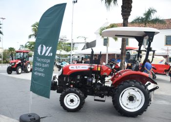 Maricá inaugura showroom de máquinas agrícolas chinesas para fortalecer a agricultura familiar