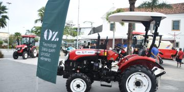 Maricá inaugura showroom de máquinas agrícolas chinesas para fortalecer a agricultura familiar