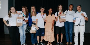 Estudantes de Niterói destacam-se na OBMEP com medalhas; iniciativa reforça ensino de matemática
