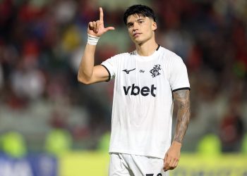 Botafogo avança às oitavas da Sul-Americana após vitória fora de casa