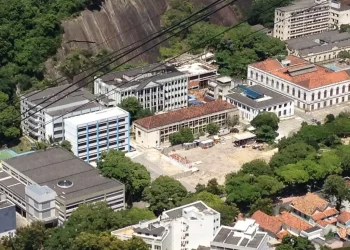 MPF celebra acordo para reparação por ocupação irregular de vagas em cotas na Unirio