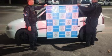 Carro suspeito de clonagem é apreendido em Niterói após denúncia de golpe ao comprador