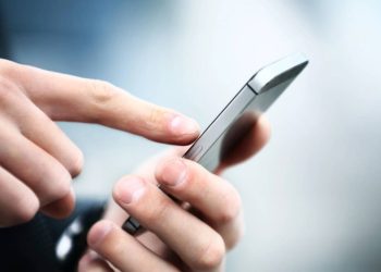 Tecnofeudalismo: controle de plataformas digitais ameaça autonomia econômica e soberania brasileira
