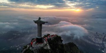 Cristo Redentor e Coliseu de Roma oficializam geminação para fortalecer intercâmbios culturais