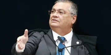 STF nega soltura de Deolane Bezerra em decisão que reafirma legalidade da prisão