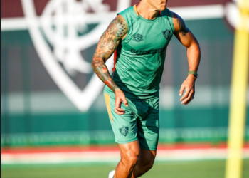 Fluminense pode contar com Cano na partida contra o São Paulo após recuperação