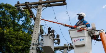 Enel Rio abre mais de 530 vagas para eletricistas e operadores em várias regiões do estado