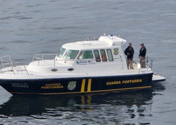 Embarcação recuperada reforça a segurança nos portos do Rio de Janeiro