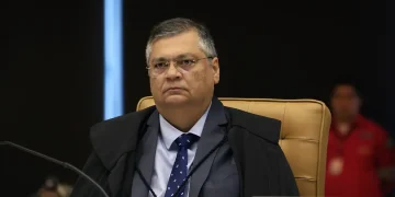 STF exige explicações da Câmara sobre viagem de deputado Mário Frias ao exterior