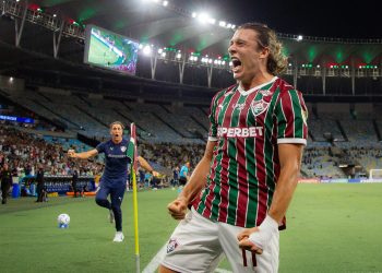 Fluminense garante classificação na Libertadores com vitória sobre La Guaira no Maracanã