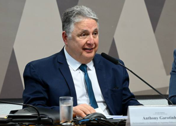 Garotinho anuncia pré-candidatura ao governo do Rio pelo Republicanos