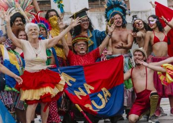 Câmara do Rio aprova nomeação de Praça dos Coqueiros em homenagem a Sandro Haddad